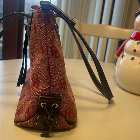 Dooney & Bourke Pink Red Fabric Signature DB Tassel Shoulder Bag Satchel Purse - Picture 3 of 7